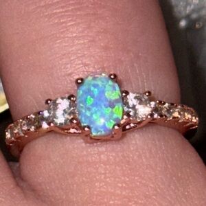 Rose gold plated 925 sterling opal ringg